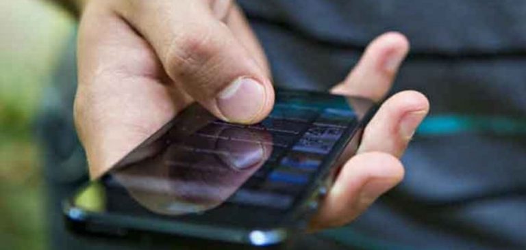 Hacienda propone aumento de precio a telefonías e internet