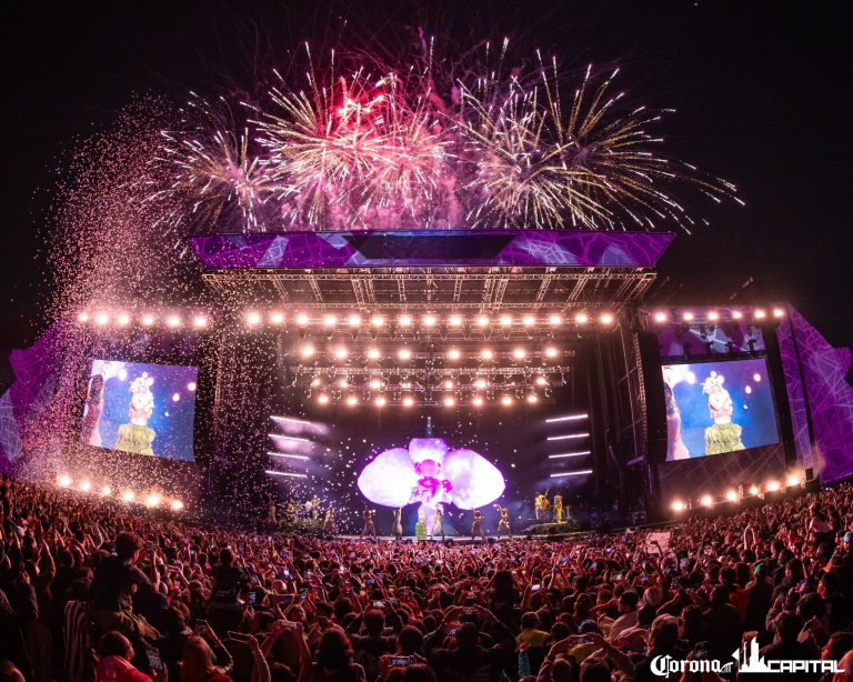 Cómo hacer la precarga de tu pulsera cashless para Corona Capital 2025