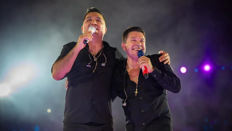 Jorge Medina y Josi Cuen se reúnen para una noche nostálgica en CDMX