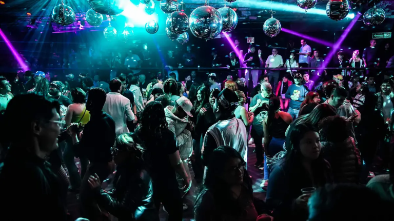 Patrick Miller llevará el hi-NRG al Palacio de los Deportes: una noche histórica de baile y memoria colectiva